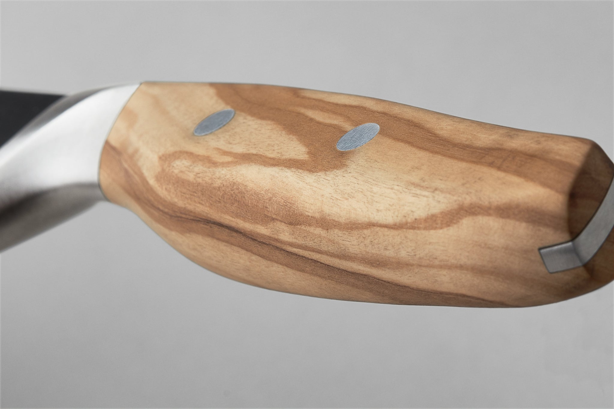 Amici 9" Precision Double-Serrated Bread Knife